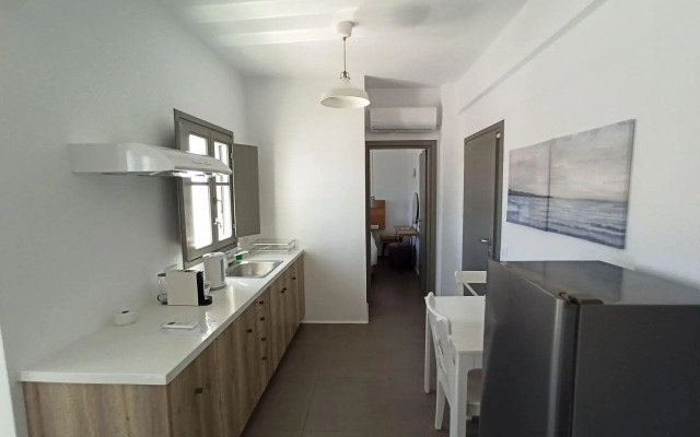 Amphitrite Suites Santorini