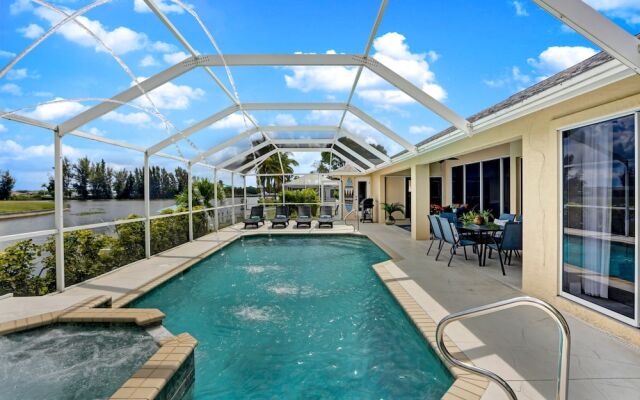 Sunny Banks - Freshwater Haven