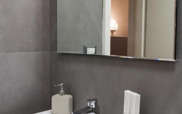 Amore Se Luxury Apartment