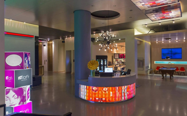Aloft New Orleans Downtown