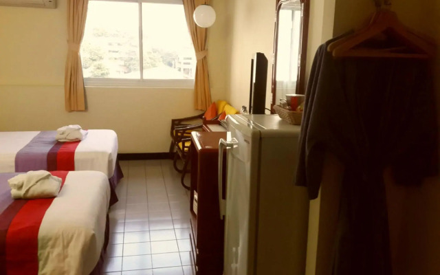 Sawasdee Sukhumvit Inn