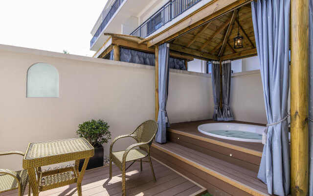 Novotel Suzhou Tai Lake Santeh Hotel