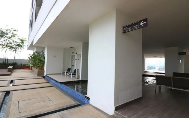 Victoria Home Sentrio Suites