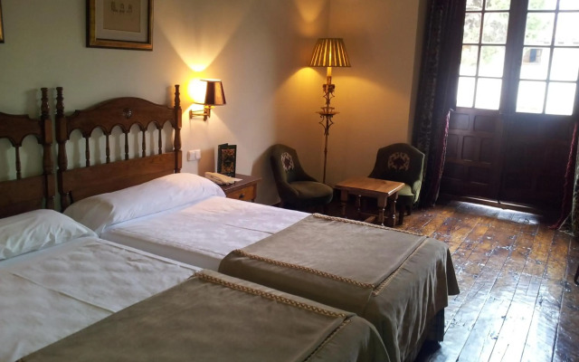 Parador De Santillana De Gil Blas