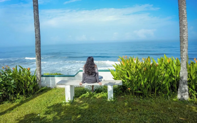 Solaris Beach View Resort by VOYE HOMES