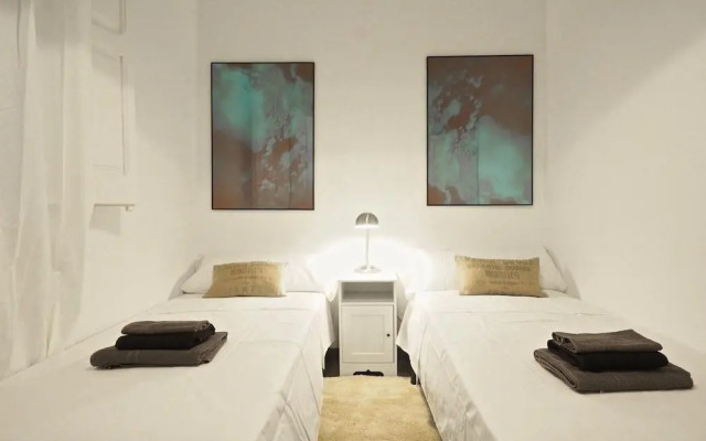 The White Flats Eixample