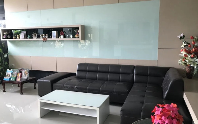 Siri Service Apartment