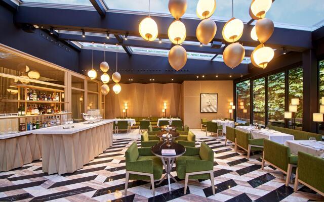 Vakko Hotel and Residence