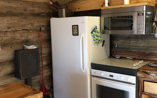 Chimo Refuges Treehouse Resort