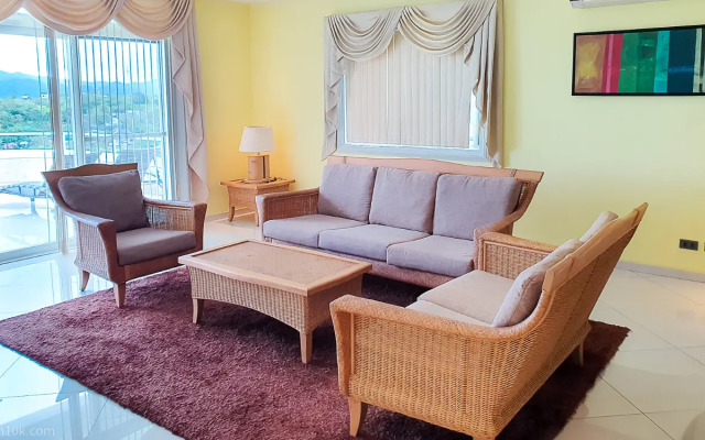 Lingganay Boracay Hotel Resort