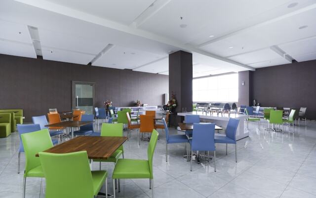 Capital O 2677 My Tower Apartment