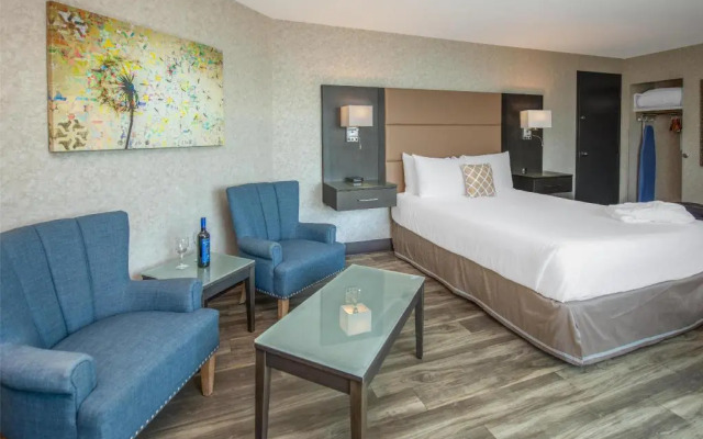 Coast Lonsdale Quay Hotel