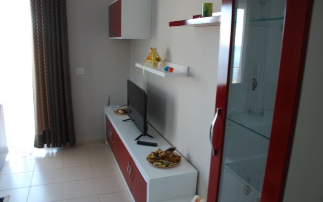 Kleri Beach Apartments