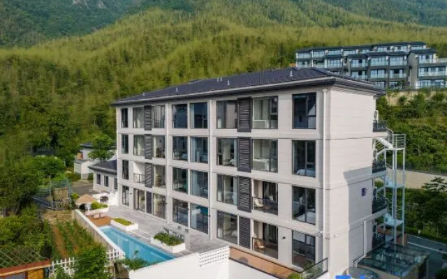 Anji Yunshang Prairie · Mountain Companion Boutique Stay (Panda Tribe Adventure Park) – Outside – Huzhou