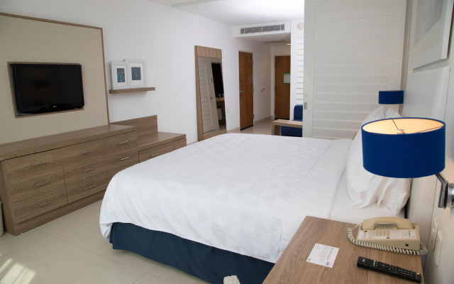 Holiday Inn Acapulco La Isla by IHG