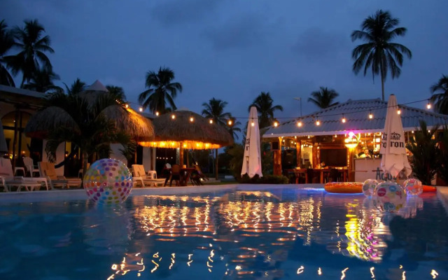 Show Pony Beach Resort and Suites
