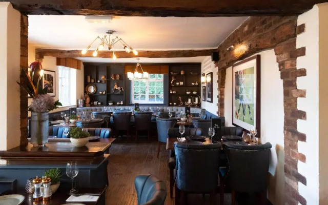 The Dog at Peover