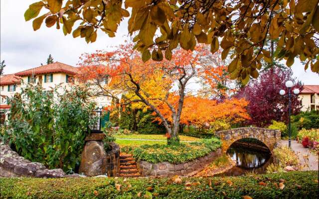 Columbia Gorge Hotel and Spa