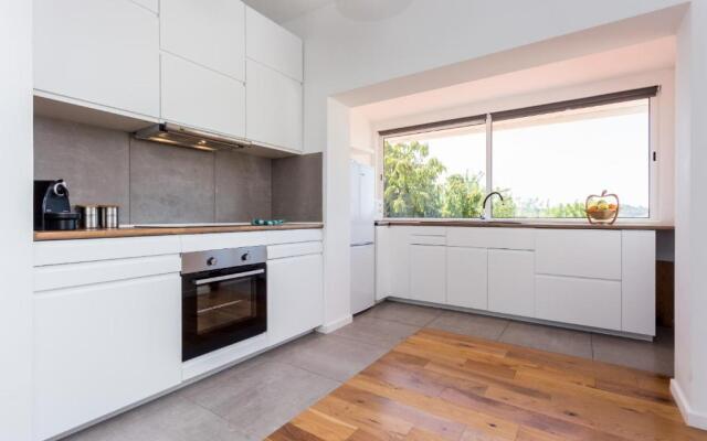 Casa Furneaux by Seewest