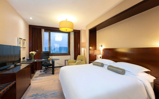 Yun-Zen Jinling World Trade Plaza Hotel