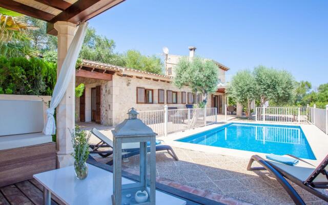 SA FONT - Villa for 6 people in Petra.