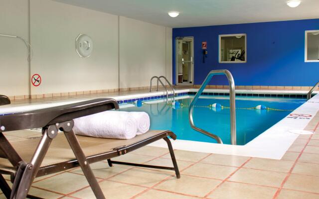 Holiday Inn Express Piedras Negras by IHG