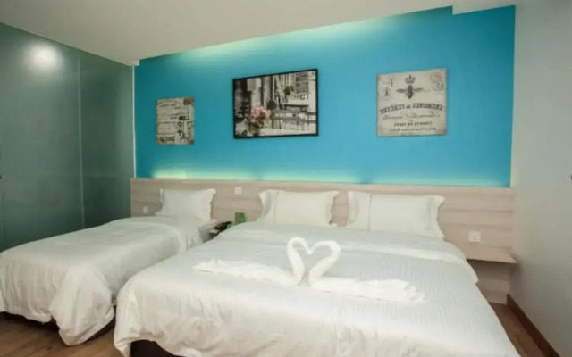 A Plus Boutique Hotel