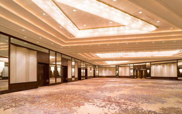 The Westin Pittsburgh, a Marriott Hotel