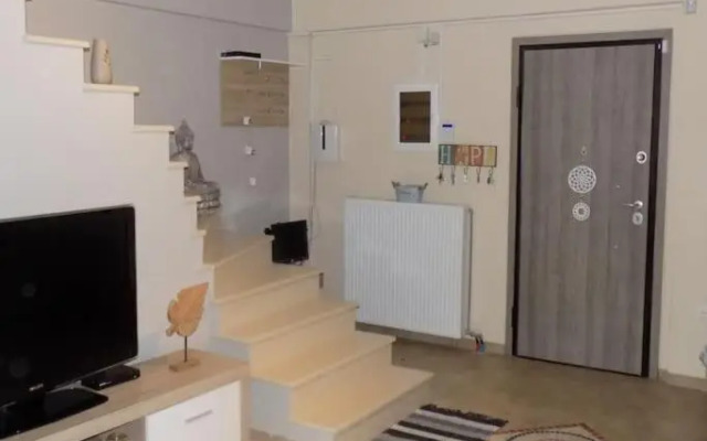 Nikos House Megara