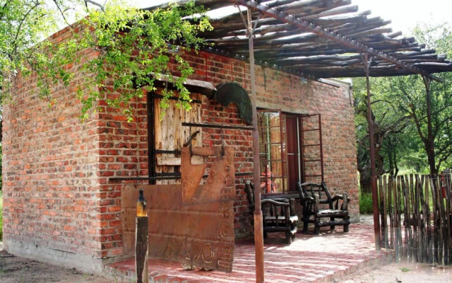 Roy's Rest Camp