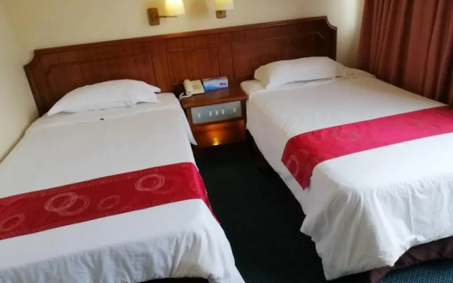 Pacific Orient Hotel