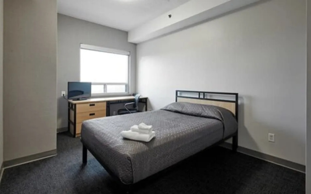 Residence and Conference Centre – King City