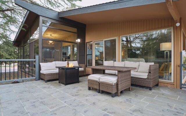 Central Sedona Home with 3 Units