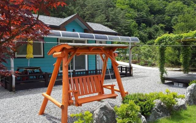 Wongju Bridge Pension