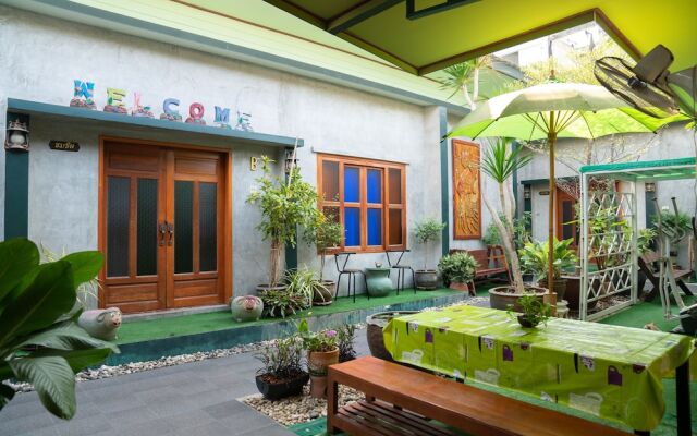 Stay in the heart of historical land- Ayutthaya !