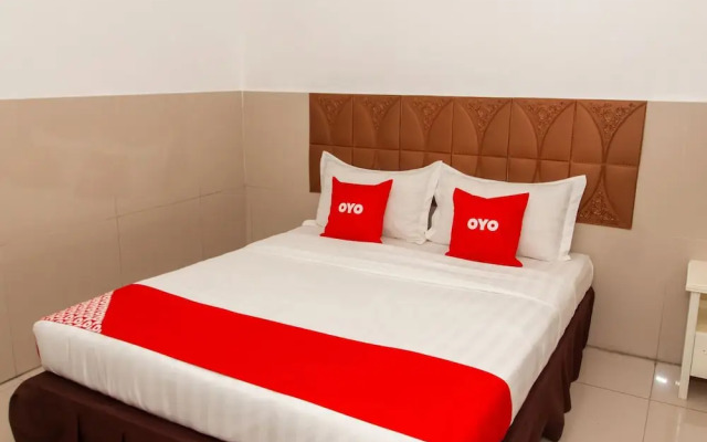 OYO 89851 Leila Hotel