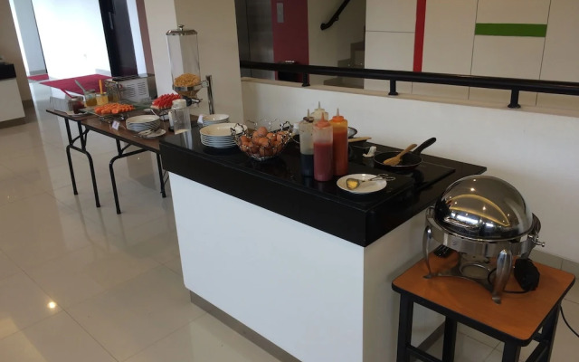 Airy Eco Legian Lebak Bene Kuta Bali