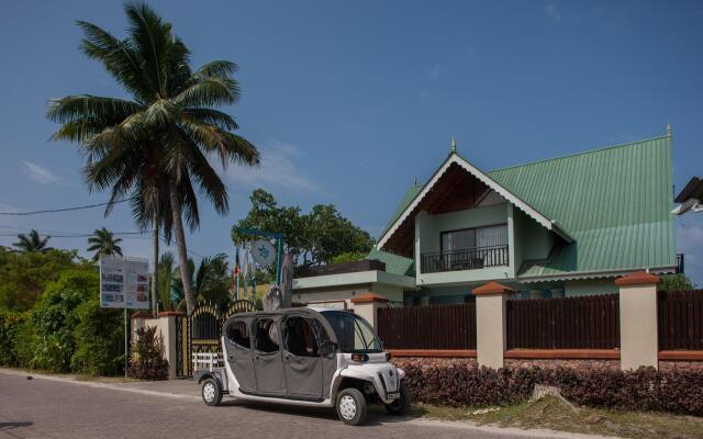 Le Relax Beach House - La Digue