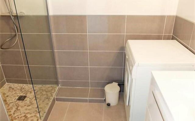 Appartement Le Lavandou, 2 pièces, 4 personnes - FR-1-251-379