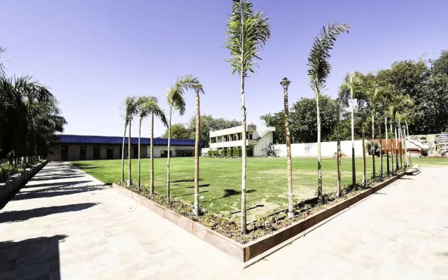 Shahi Bagh by OYO Rooms