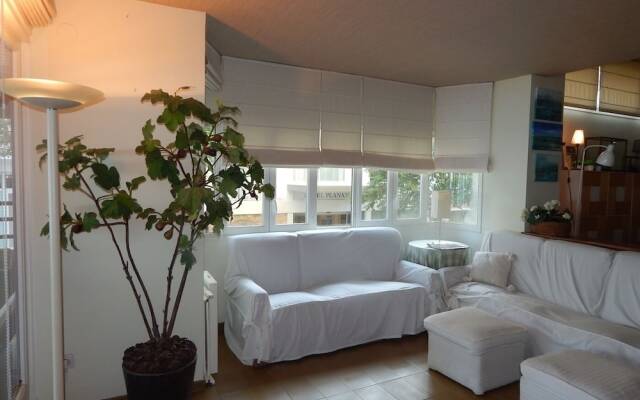 Apartamento 1a linea de mar Capanema