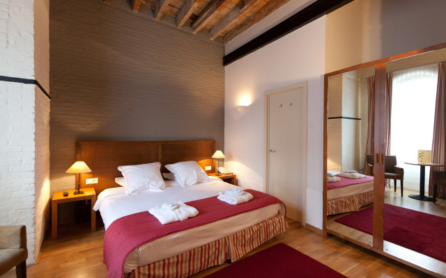 Ghent River Hotel