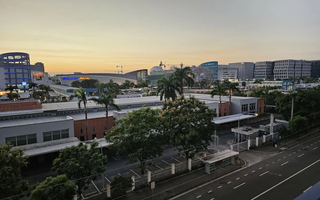 Sea Residences - Condo R Us