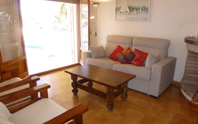 Amazing Villa in Empuriabrava With Swimming Pool
