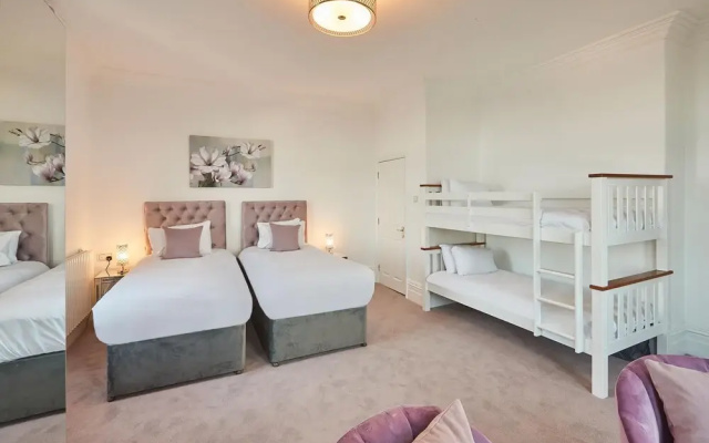 Host Stay Captain s Deck Seafront Apartment