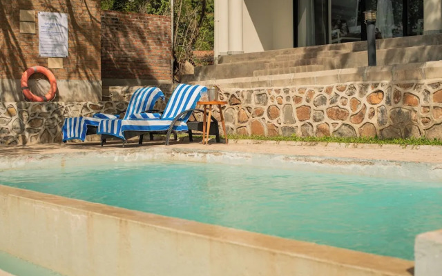 Waters Edge By Serendib