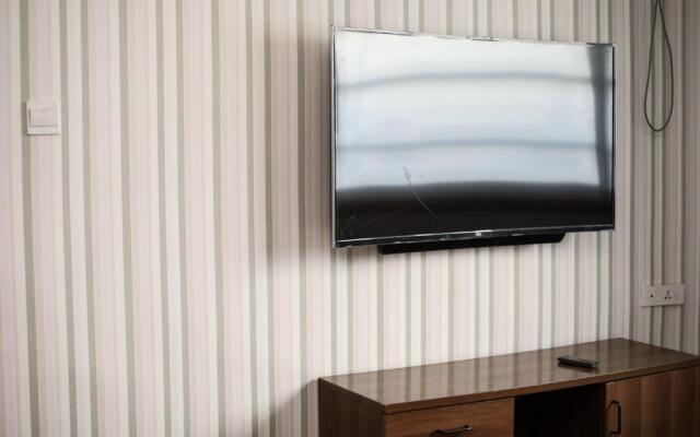 Henan Kaifeng·Gulou Square· Locals Apartment 00138590