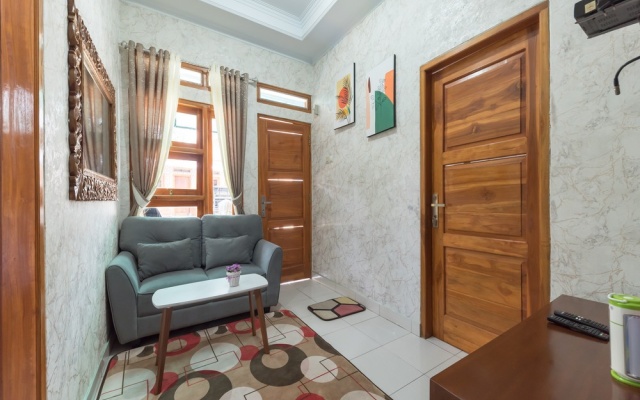 RedDoorz at Villa de ZamZam Ciater(RedDoorz at Villa De ZamZam Ciater)