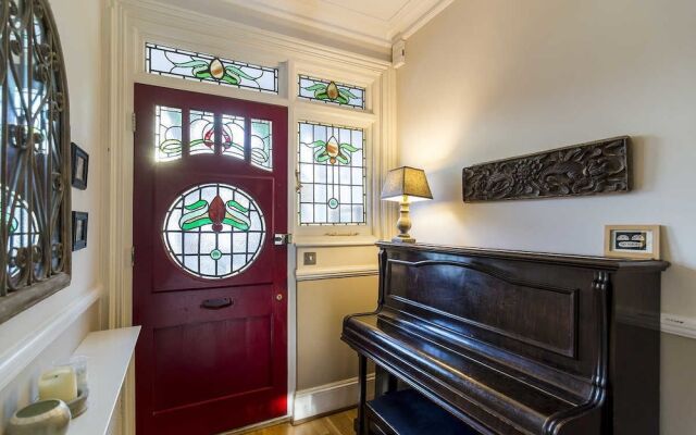 Brookview Guest House