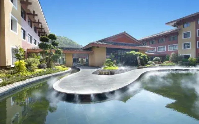 Grand Skylight International Hotel  Lingbo